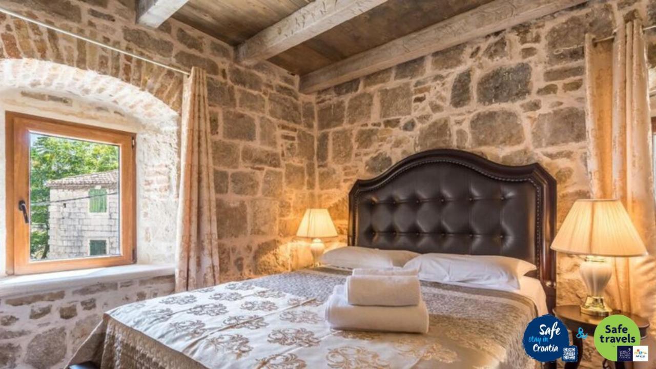 Heritage Palace Varos - Mag Quaint & Elegant Boutique Hotels Split Eksteriør bilde