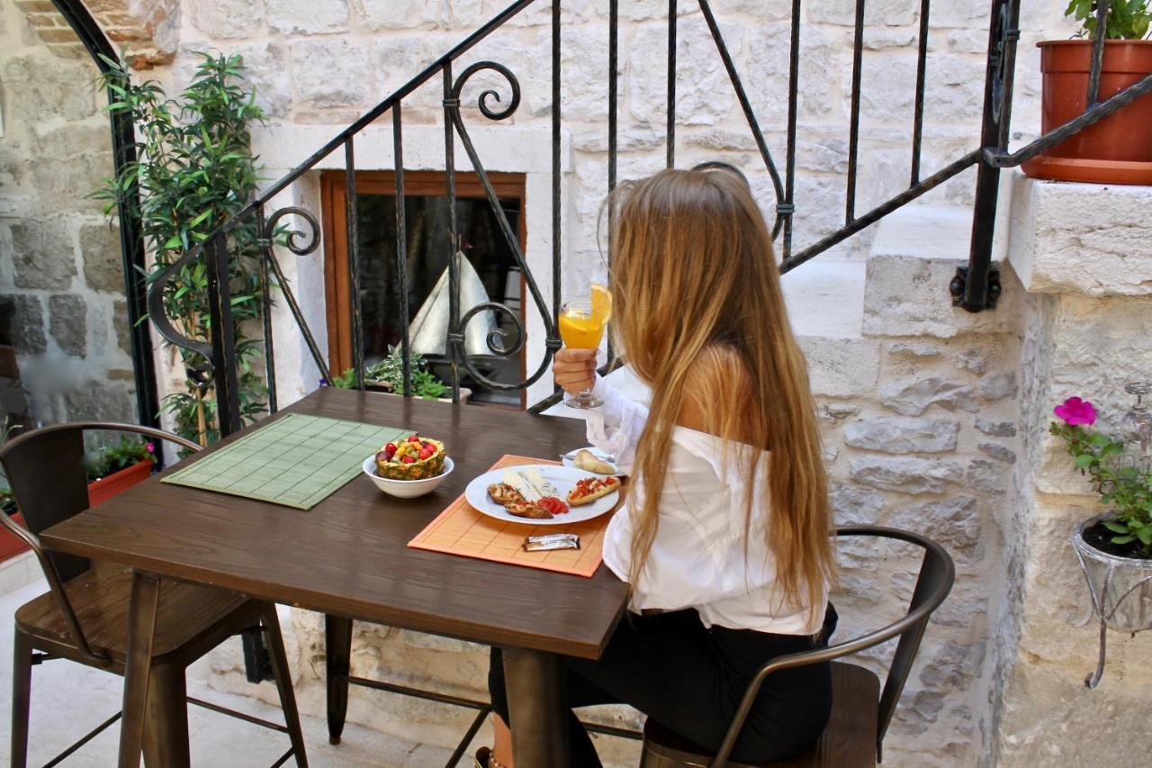 Heritage Palace Varos - Mag Quaint & Elegant Boutique Hotels Split Eksteriør bilde