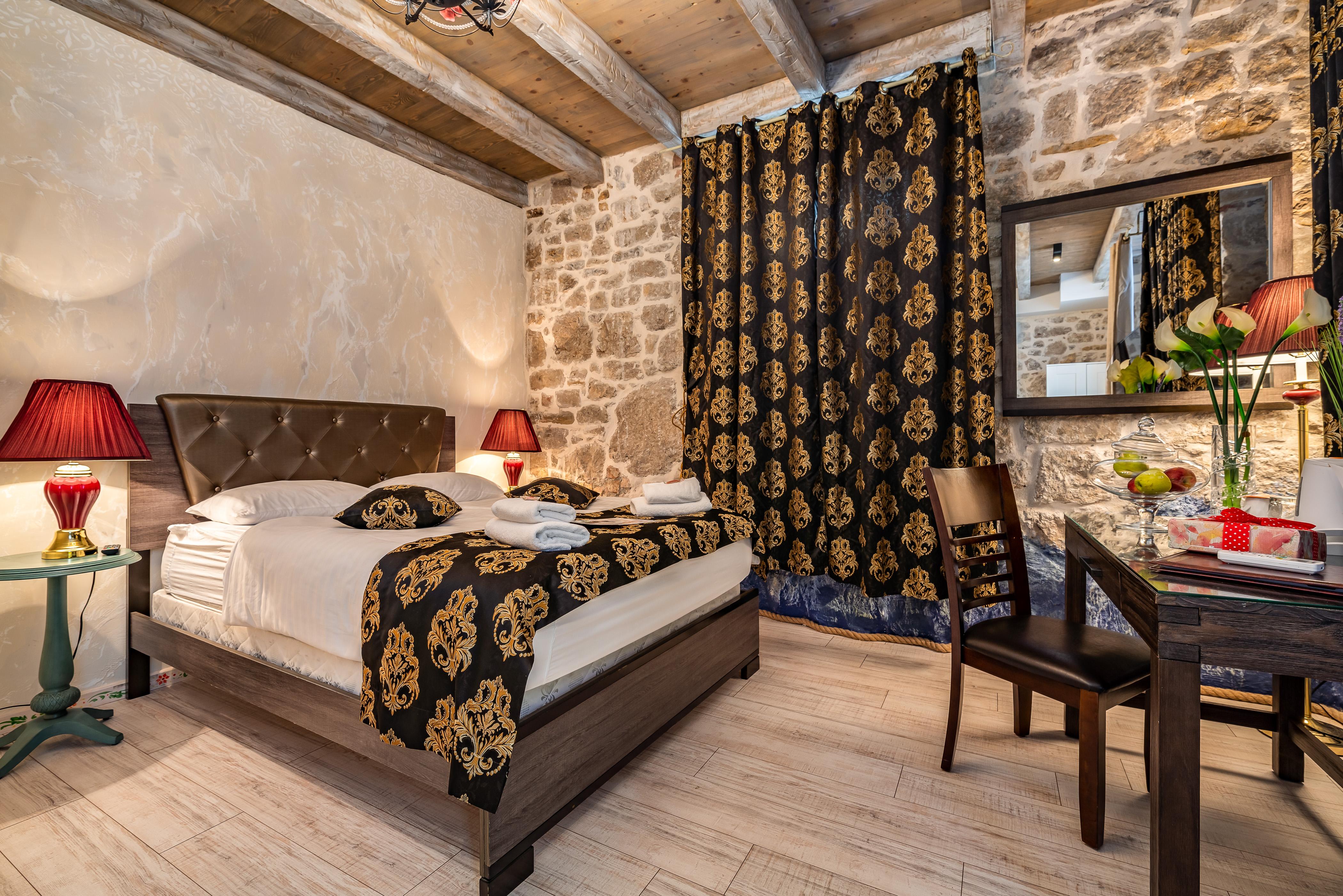 Heritage Palace Varos - Mag Quaint & Elegant Boutique Hotels Split Eksteriør bilde